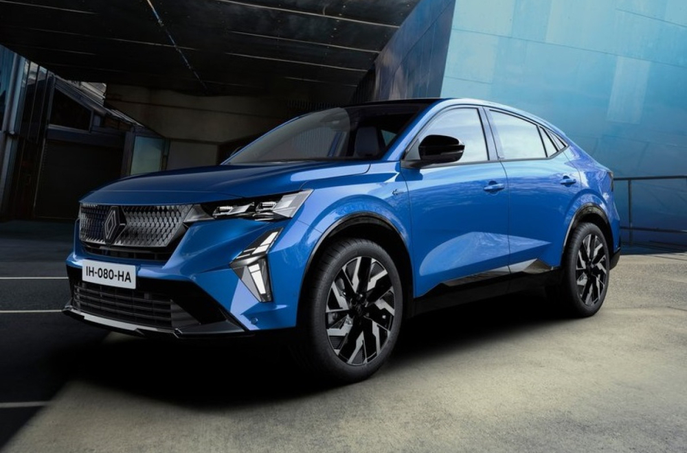 Jači nego ikad: Unapređeni Renault Rafale E-Tech 4×4 FOTO