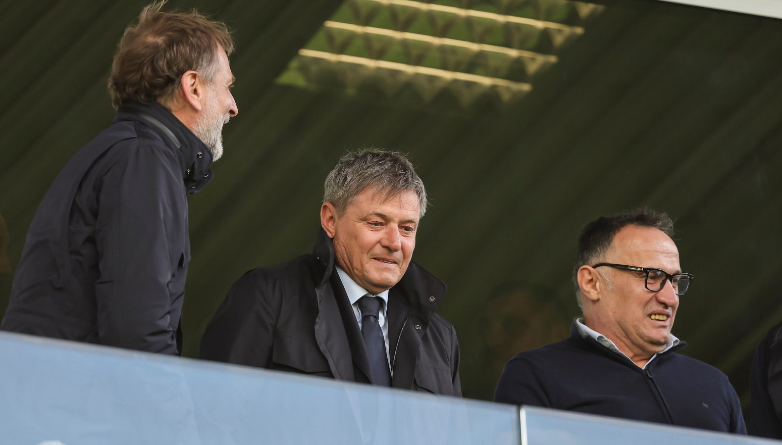 Koga Piksi gleda na Brdu? FOTO