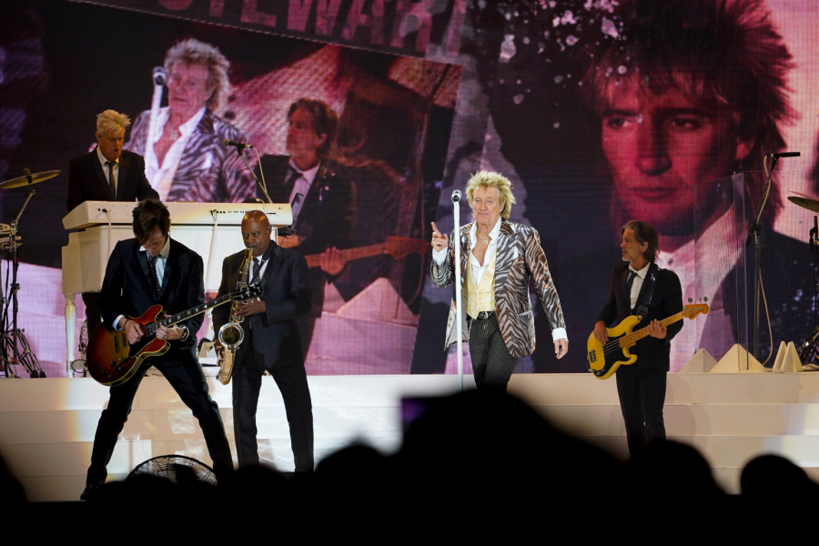 Rod Stjuart napravio pravi spektakl u Beogradskoj areni: Dočekan ovacijama FOTO/VIDEO