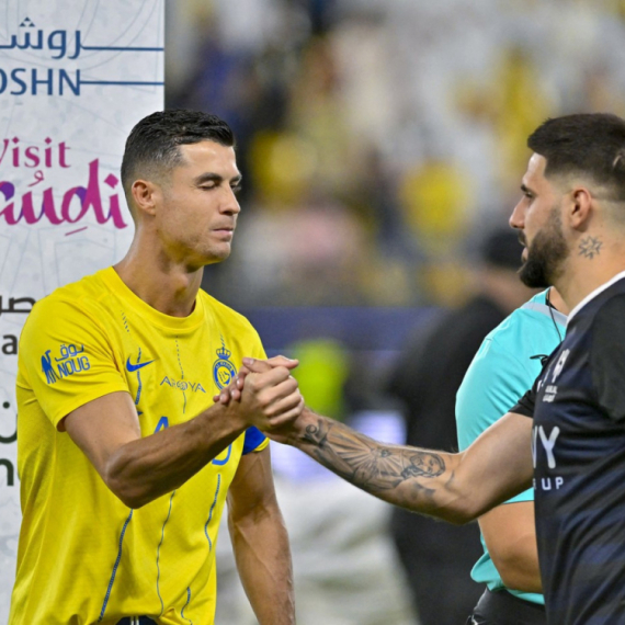 Mitrović u 100. minutu razbesneo Ronalda – protiv Srba kao bos po trnju! VIDEO