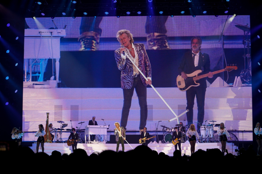 Rod Stjuart napravio pravi spektakl u Beogradskoj areni: Dočekan ovacijama FOTO/VIDEO