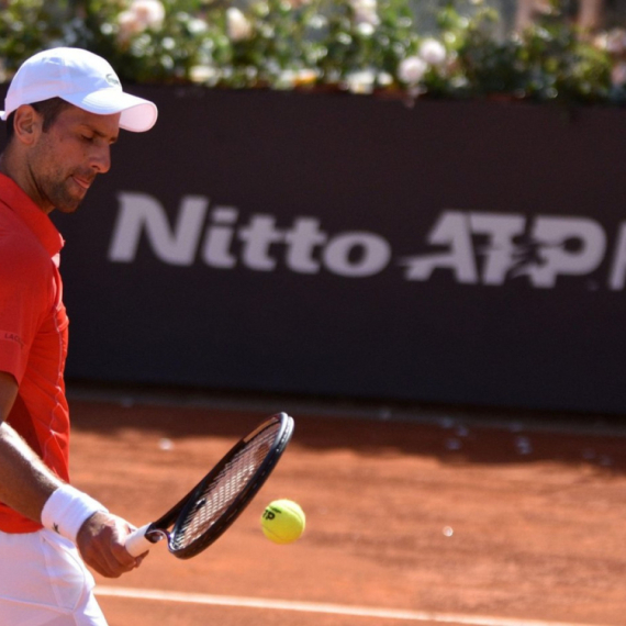Oglasio se Novak Đoković