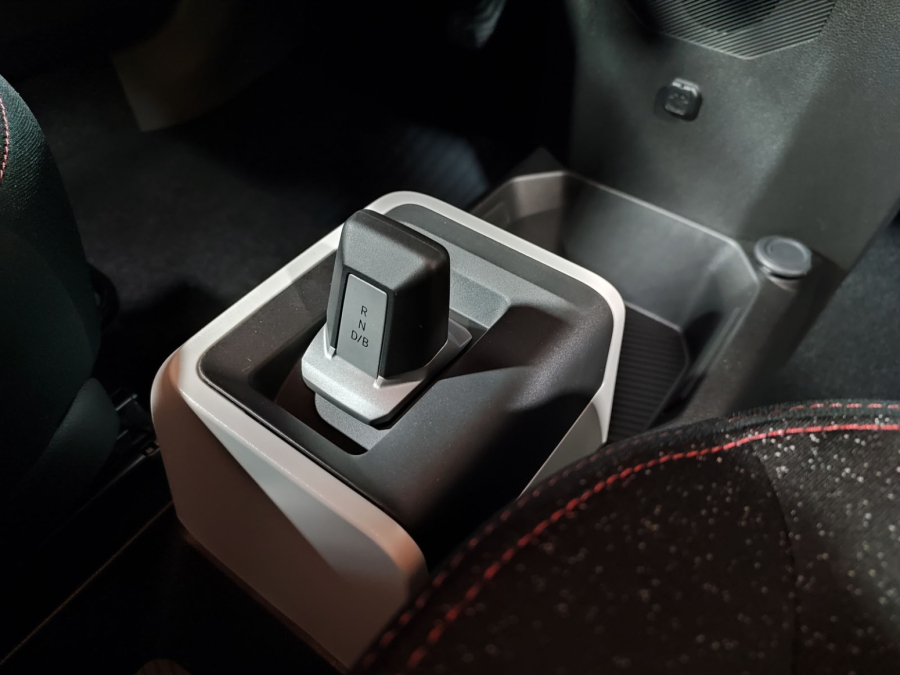 Ekskluzivno iz Pariza: Dacia Spring – jeftini električni auto konačno i u Srbiji FOTO