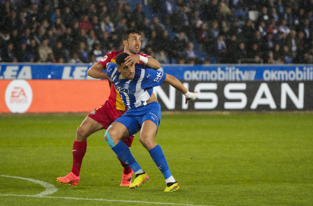 Tenzije u Vitoriji – kartonijada u meču bez značaja