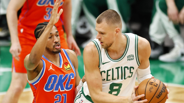 Boston bez Porzingisa startuje u finalnoj seriji