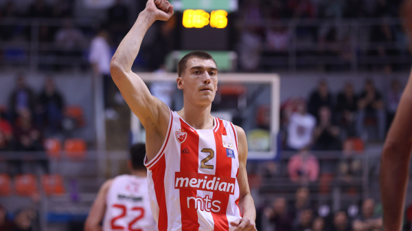 Posle više od decenije u Zvezdi i FMP – Lazarević ide u inostranstvo