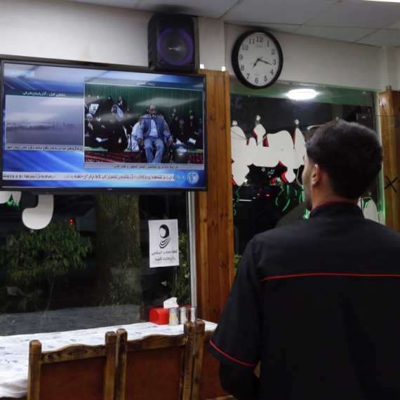 Niko ne zna kako je predsednik; Vojska se priključila potrazi