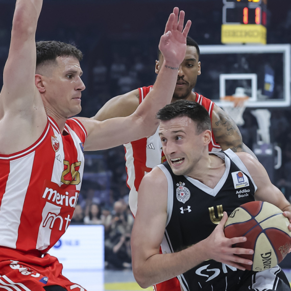 Počije KLS: Zvezda brani titulu, povratnik Partizan