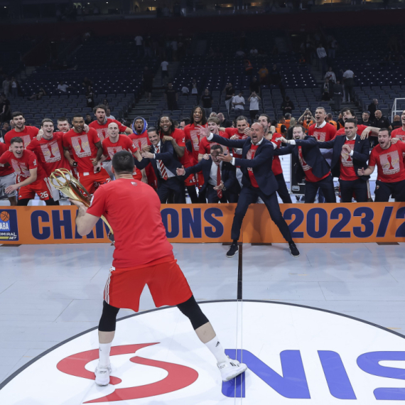 Zvezda "metlom" do titule – trofej za Topića; Obradović o stravičnom; Nedović o osećaju, Anđušić o tuči