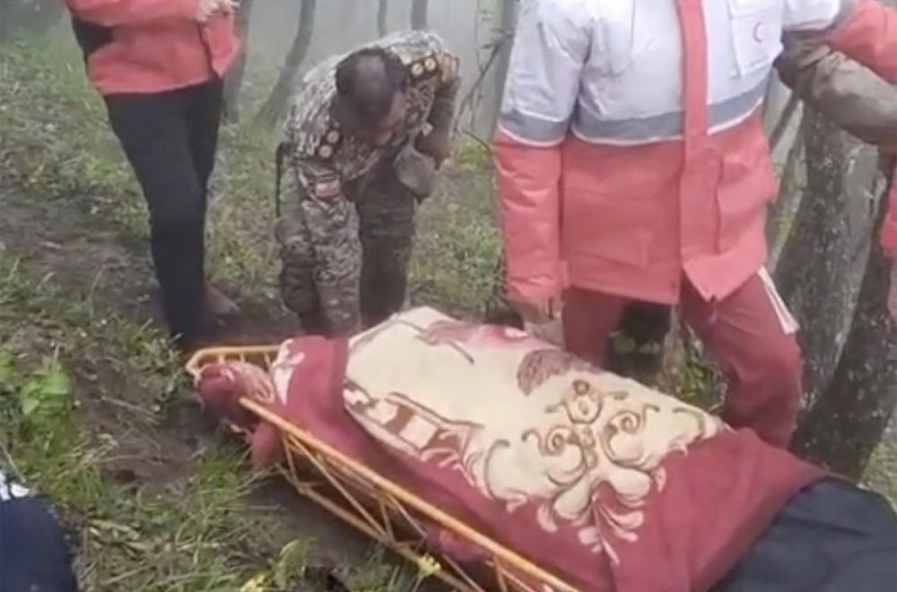 It's official: Raisi is dead; Bodies are pulled out; Only the tail remained of the helicopter
