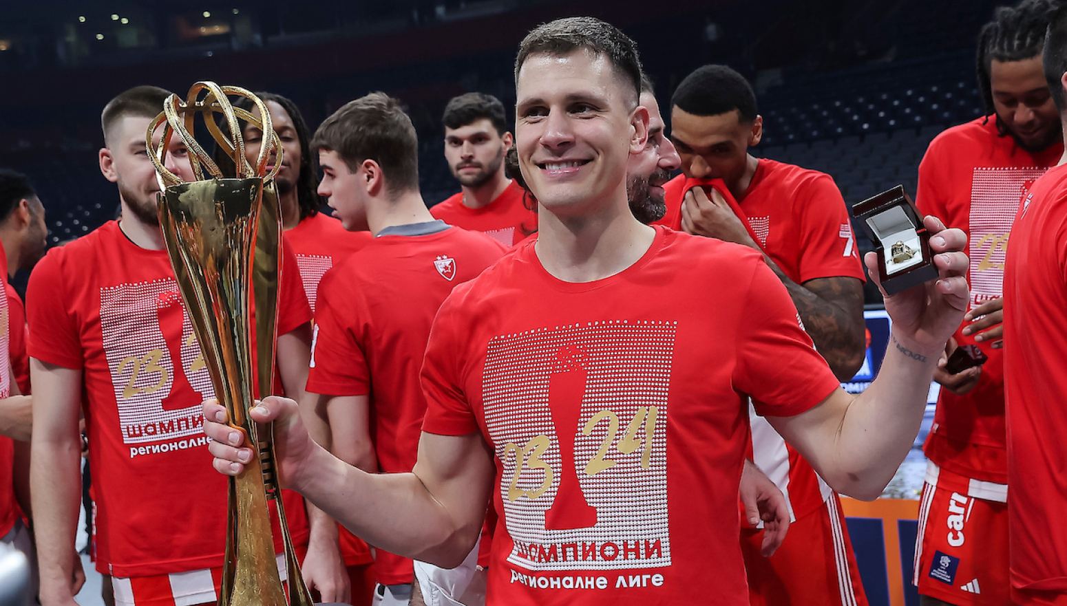 Nedović objasnio zašto je zaplakao: "Bio sam u Zvezdi kad je bilo mnogo teško" VIDEO