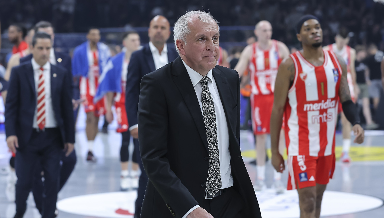 Obradović "meša" karte pred KLS