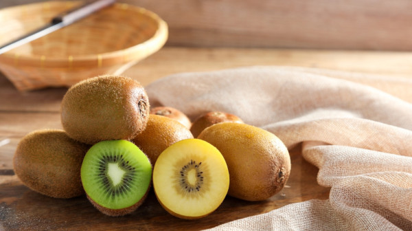 Netačni navodi o zabrani uvoza kivija iz Srbije u Severnu Makedoniju