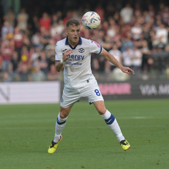 Lazović asistent, Verona overila opstanak u Seriji A VIDEO