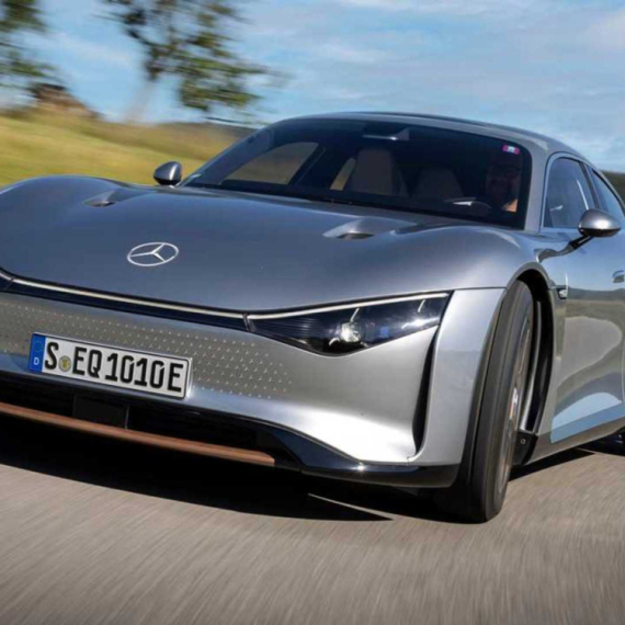 Mercedes prekida razvoj nove platforme za električne automobile?