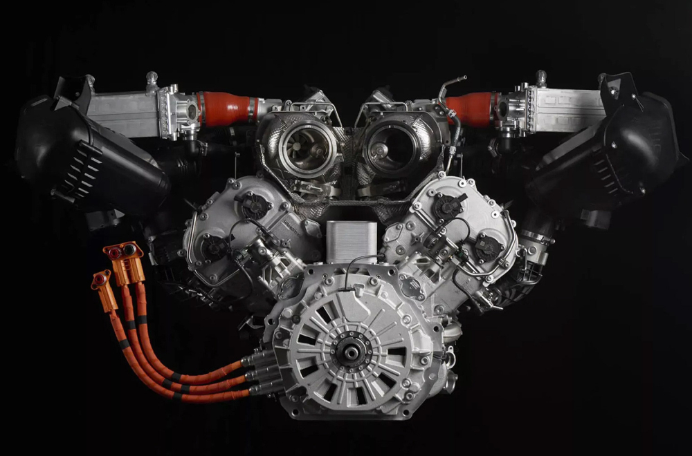 Novi Lamborghinijev V8 vrti se na 10.000 obrtaja! FOTO