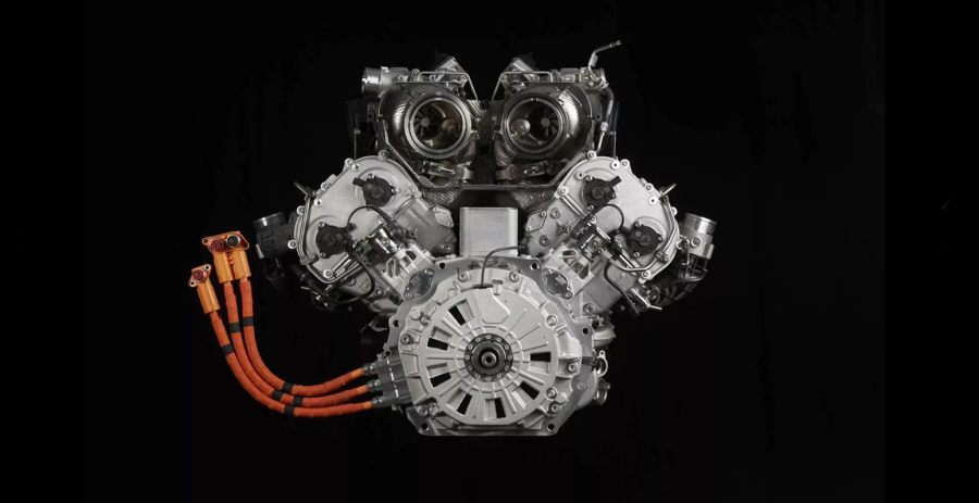 Novi Lamborghinijev V8 vrti se na 10.000 obrtaja! FOTO