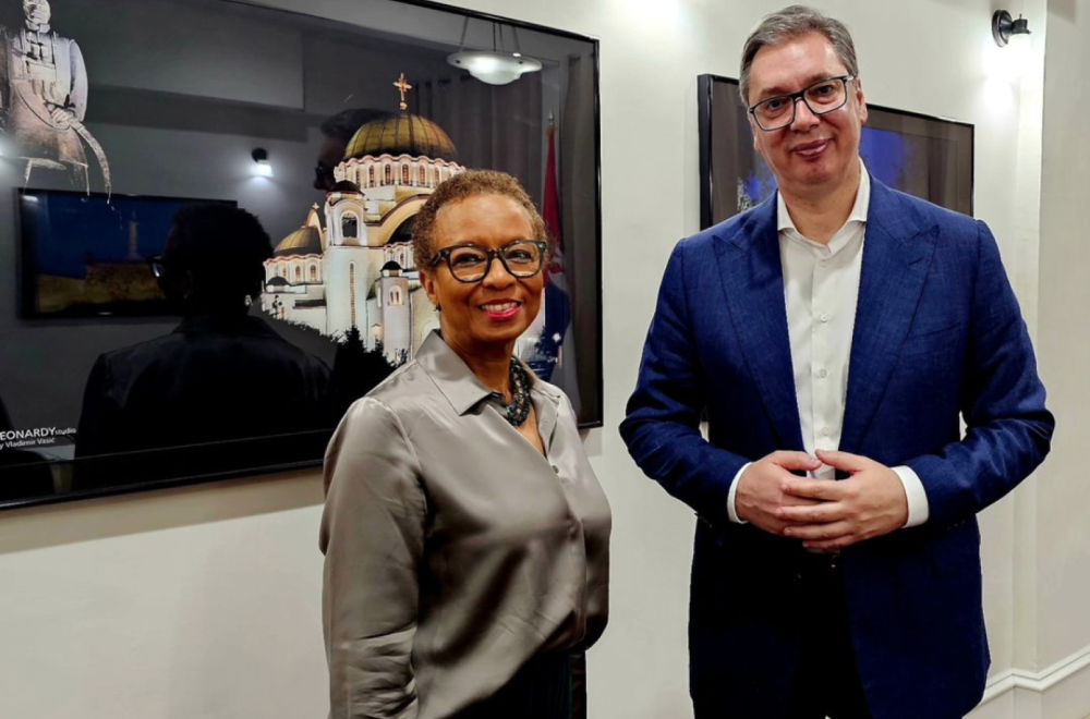 Vučić sa stalnom predstavnicom Sent Vinsenta i Grenadina: Razgovarali smo o svim posledicama rezolucije FOTO