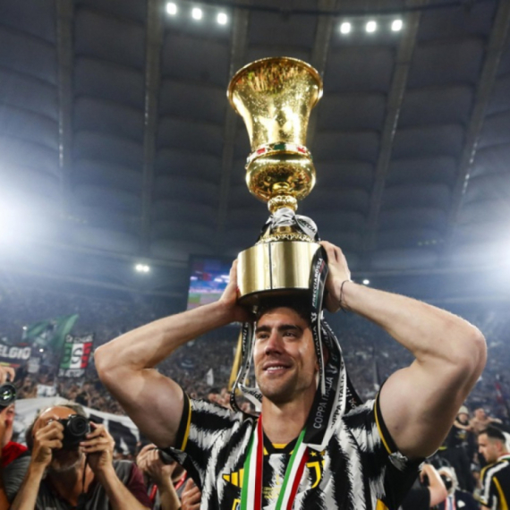 Vlahović kandidat za najboljeg napadača Serije A