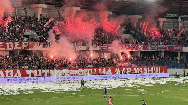 Prekinuto finale Kupa – golman Vojvodine pogođen u glavu! FOTO