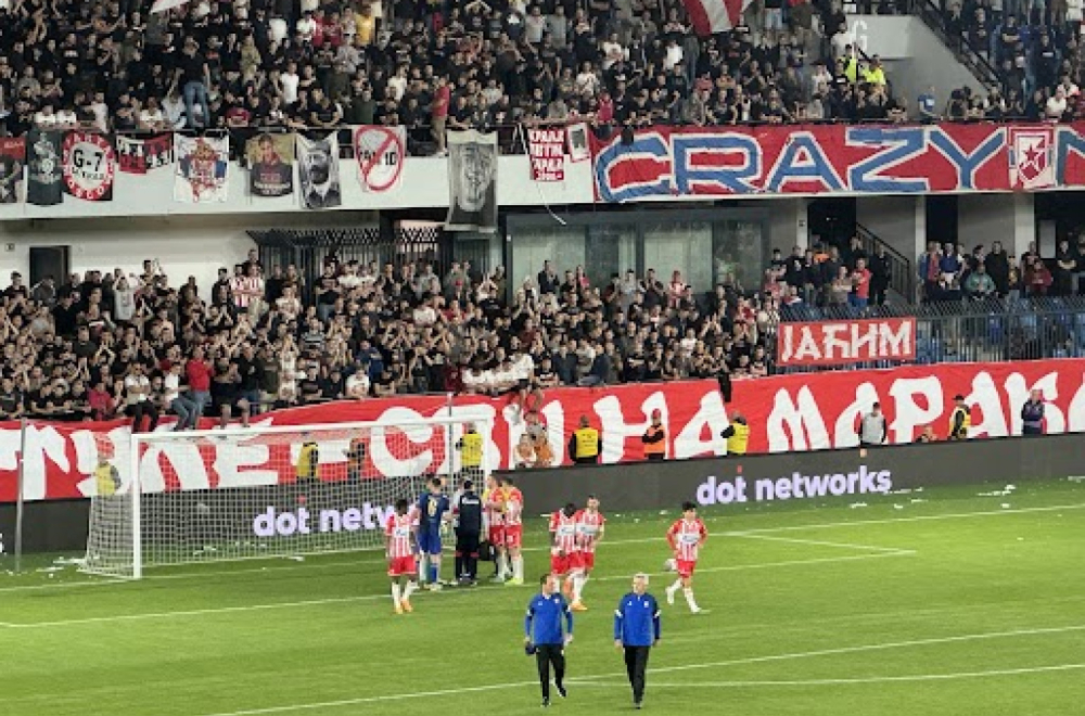 Revija prekida u Loznici - opasan sudar Spajića i Carevića