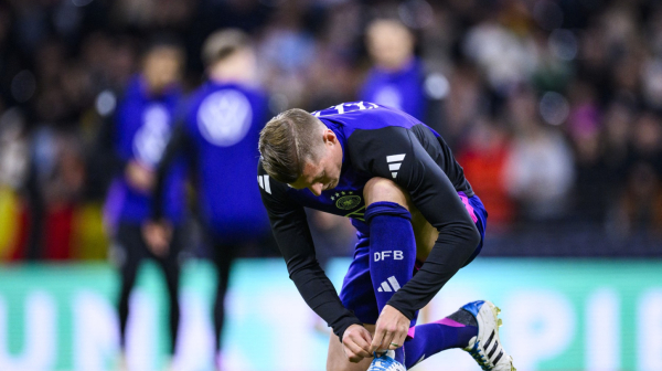 Poslednji fudbalski romantik – odlazak velikana koji pere svoje kopačke VIDEO