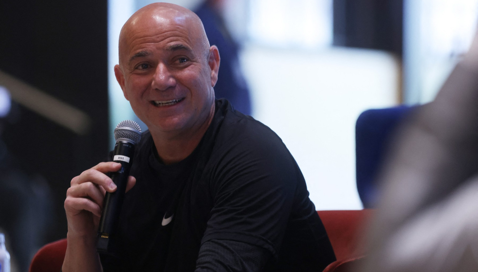 Agasi menja Džona Mekinroa na mestu selektora Tima Sveta