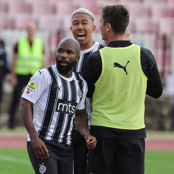 Partizan obezbedio LŠ, pa pustio Saldanju i Kalulua