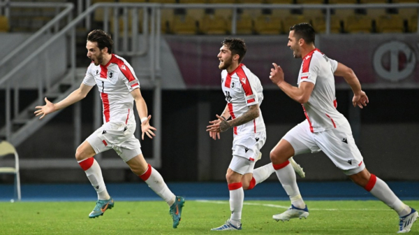 Kvarachelija predvodi Gruziju na Evropskom prvenstvu