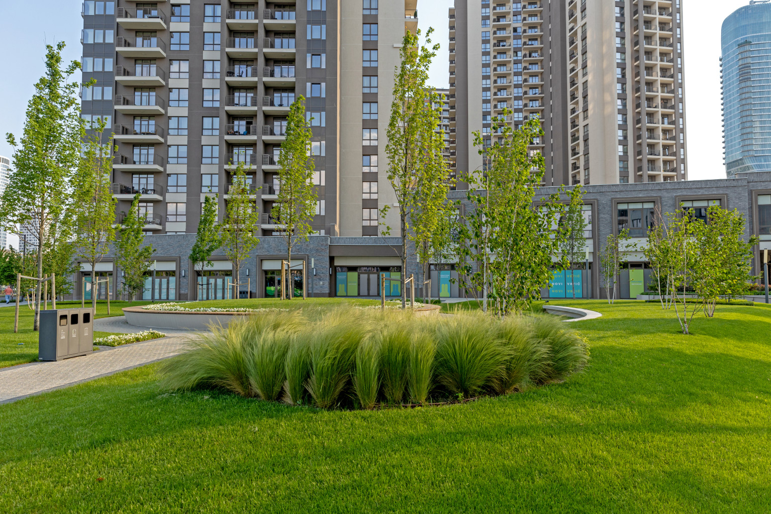 Znate li po kom srpskom velikanu je nazvana ulica koja povezuje Savski trg i Kulu Beograd?