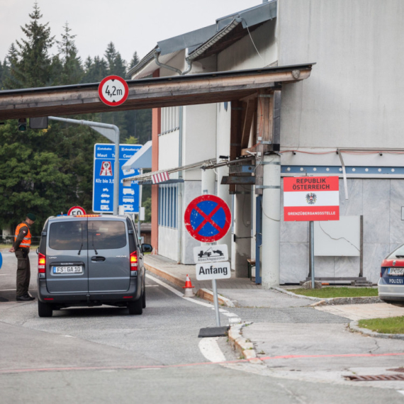 Slovenija produžava kontrole na granicama