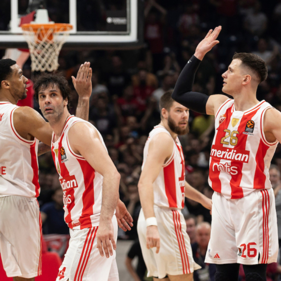 Sferopulos presekao – ovaj tim Zvezde brani titulu