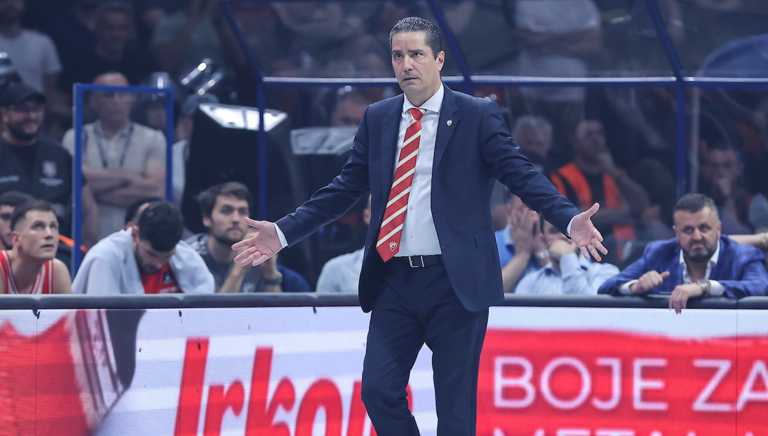 Sferopulos: Moramo da okrenemo novi list