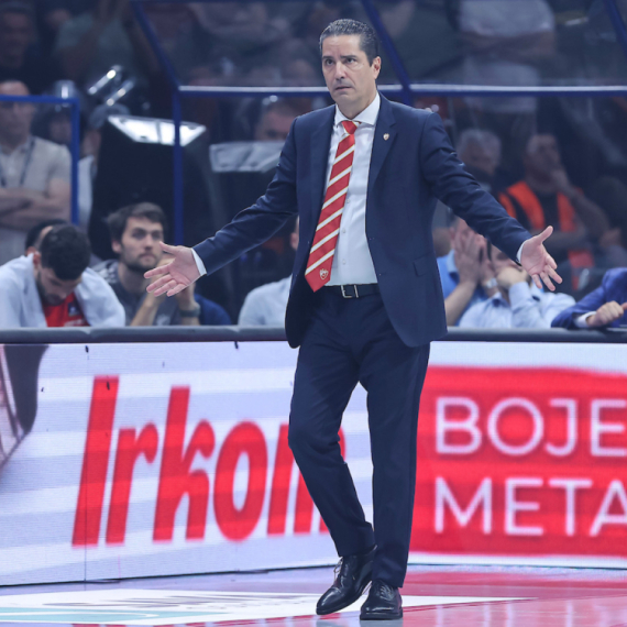 Sferopulos: Moramo da okrenemo novi list