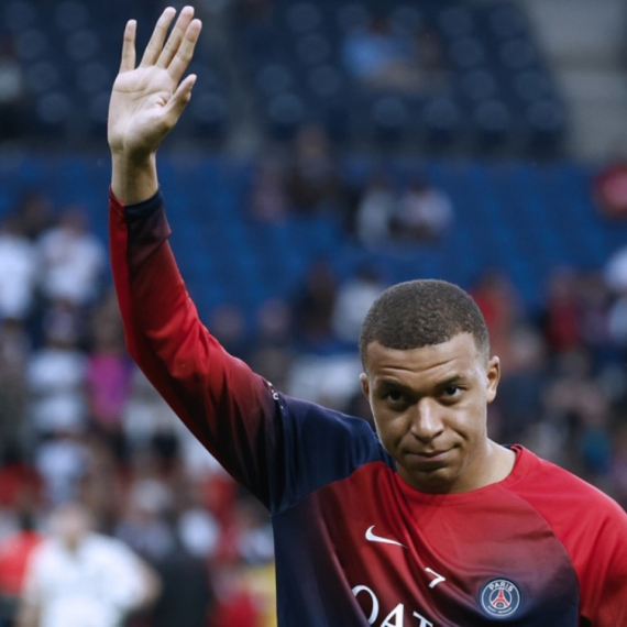 Enrike sklanja Mbapea za finale Kupa Francuske?