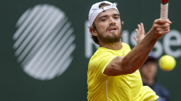 Čeh čeka Đokovića u polufinalu Ženeve