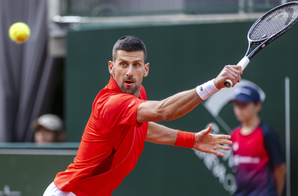 Fenomenalni Đoković u polufinalu Ženeve!