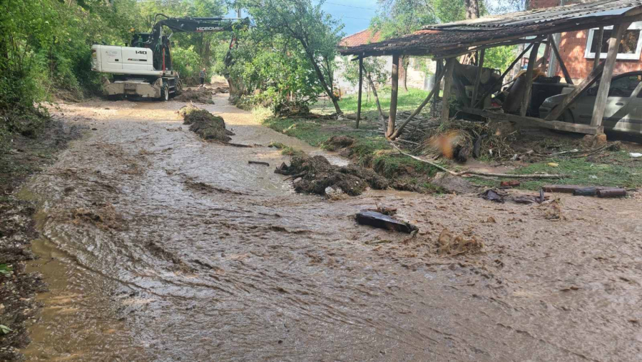 Građani sabiraju štetu: Ovakva je situacija u Novom Pazaru nakon poplava FOTO