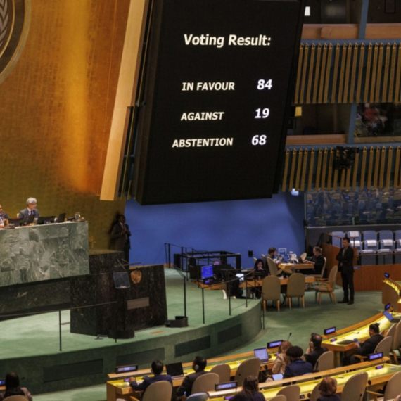 Usvojena sramna rezolucija o Srebrenici; Više glasova protiv i uzdržanih nego "za"