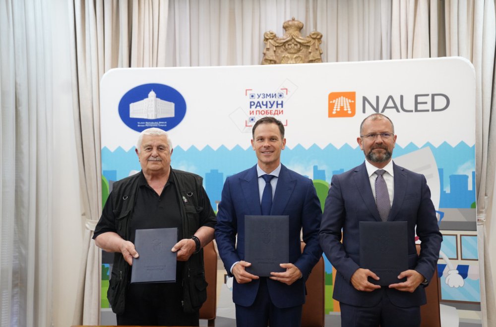 Mali uručio ključeve stanova dobitnicima u nagradnoj igri Uzmi račun i pobedi FOTO