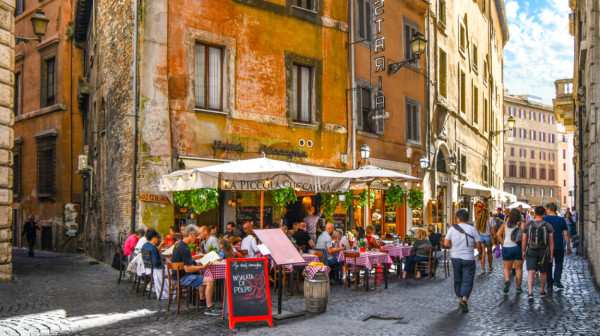 Turista naseo na prevaru, pa na kraju platio račun od 2.000 dinara: "To ti je najstariji trik na svetu" VIDEO