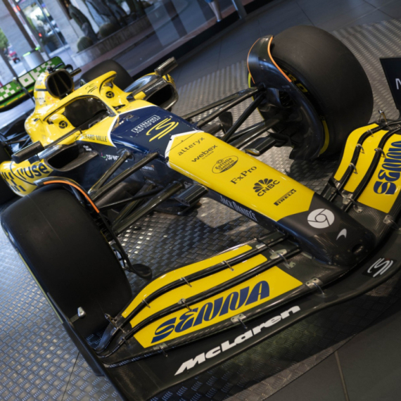 Meklarenov epski omaž Seni u Monaku FOTO/VIDEO