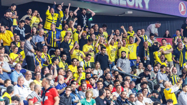 Fajnal-for Evrolige odložen zbog sukoba navijača