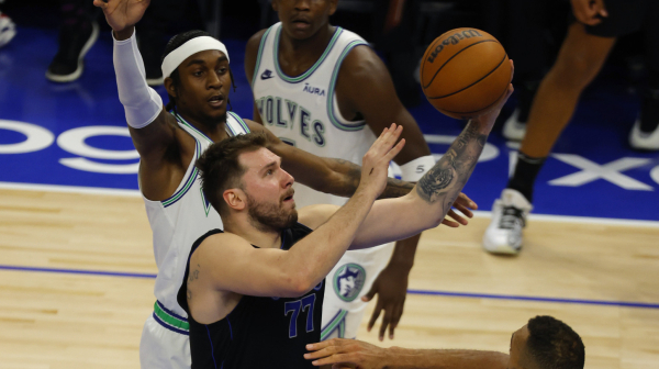 Dončić zasmejao Šeka: "Ne krećem se brzo, ali mogu brže od njega" VIDEO