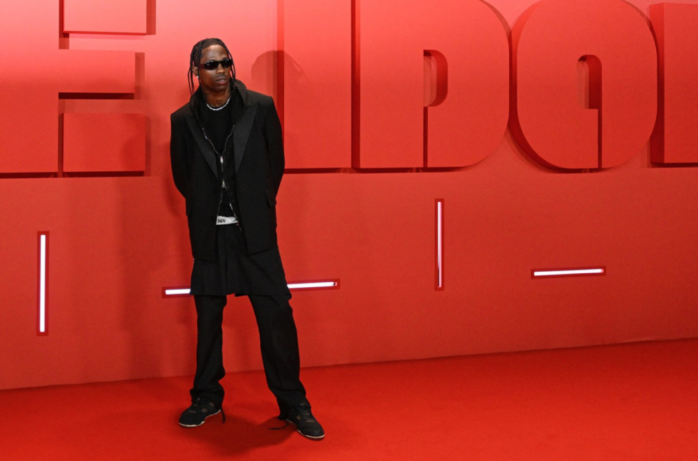 Skandalozna tuča dva poznata repera u Kanu: Razdvajalo ih obezbeđenje VIDEO