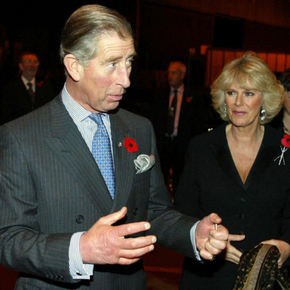 Kraljica Kamila i njen bivši muž su znali za međusobne afere, ali brak je pukao zbog jedne stvari