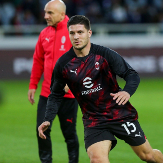 Milanu sa Jovićem na terenu samo bod u utakmici punoj emocija