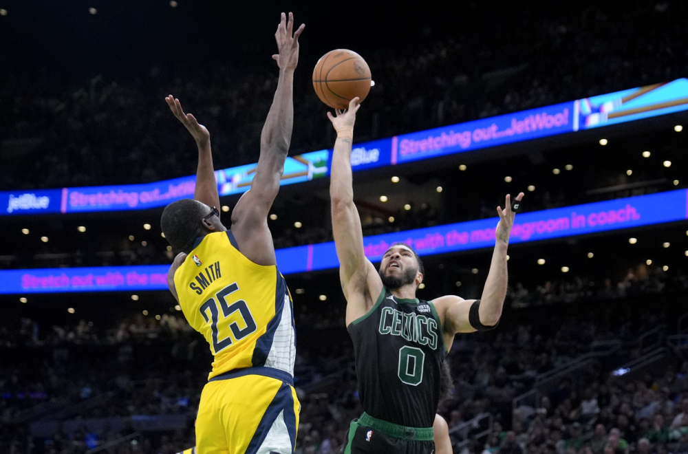 Boston od -18 do 3:0 – Holidej rešio meč krađom sezone