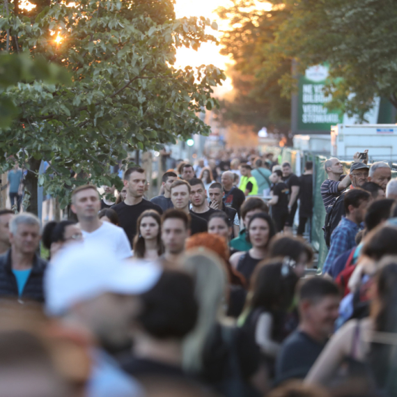 Ramštajn nije "zapalio" samo Ušće VIDEO