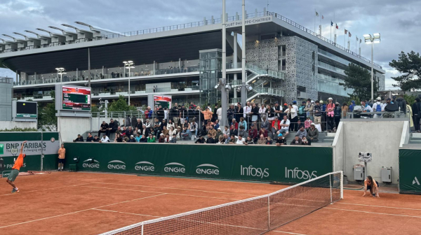 Srbi kao Japanci – rade, rade, rade…